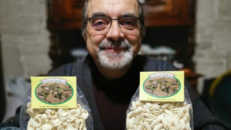 Luigi Spallucci, l’avvocato contadino. Dal suo grano la pasta a metro zero