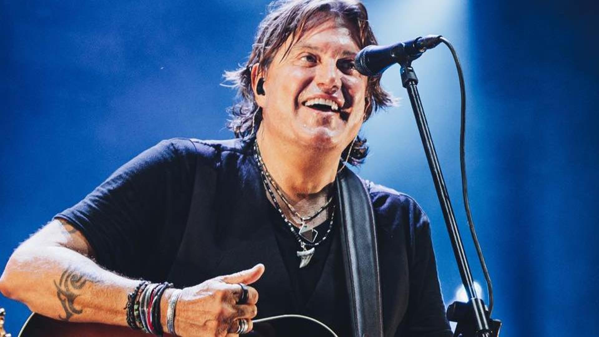 «Ogni canzone rappresenta un momento diverso della sua e della mia vita»